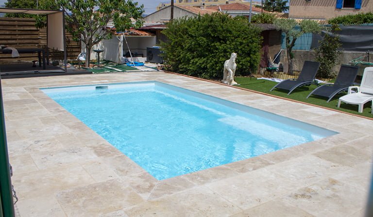 IMG_0002 Piscine coque Polyester