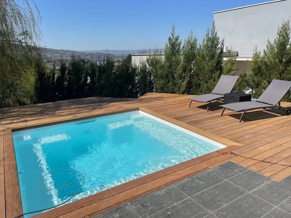 Piscine coque Polyester, Mini Carrée